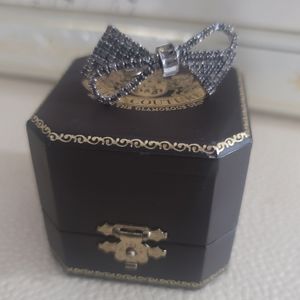 JUICY COUTURE Bow Ring Size 8 Rhinestones 1 missing With Box Y2K